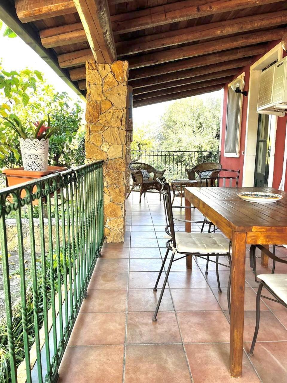 Case Di Loco Castro Agnone Bagni Exterior photo