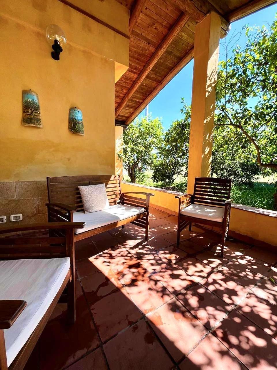 Case Di Loco Castro Agnone Bagni Exterior photo